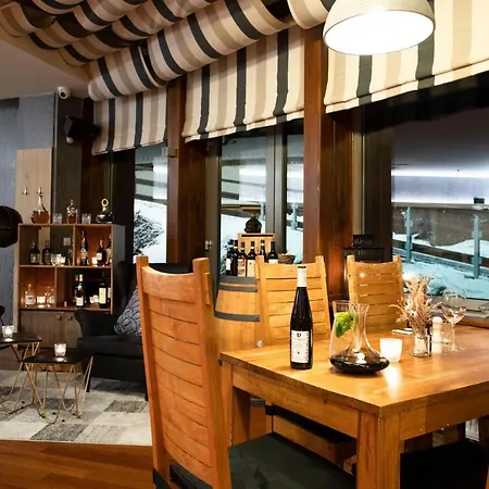 Amenity & Lipno Отель 4*